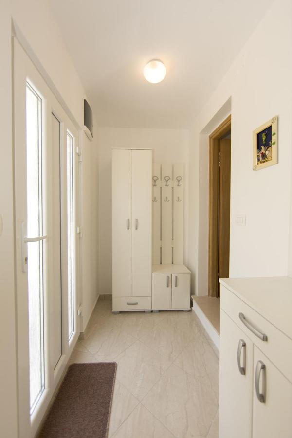 Apartmani Didovo Imanje Spalato Esterno foto
