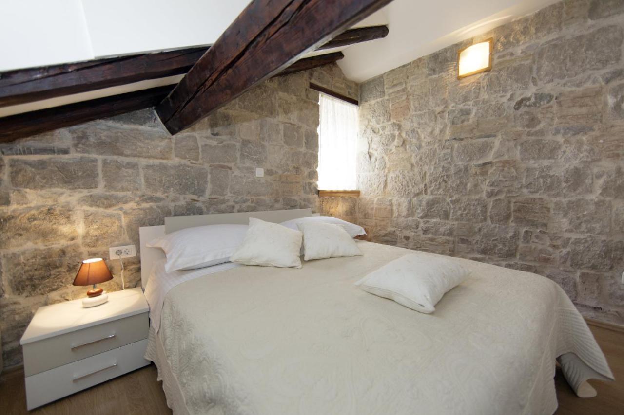 Apartmani Didovo Imanje Spalato Esterno foto