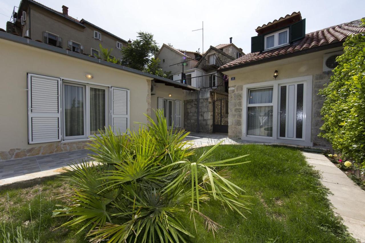 Apartmani Didovo Imanje Spalato Esterno foto