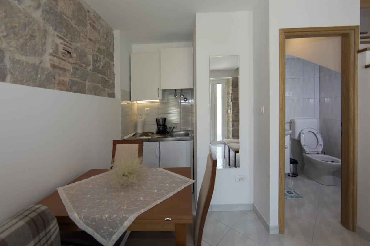 Apartmani Didovo Imanje Spalato Esterno foto